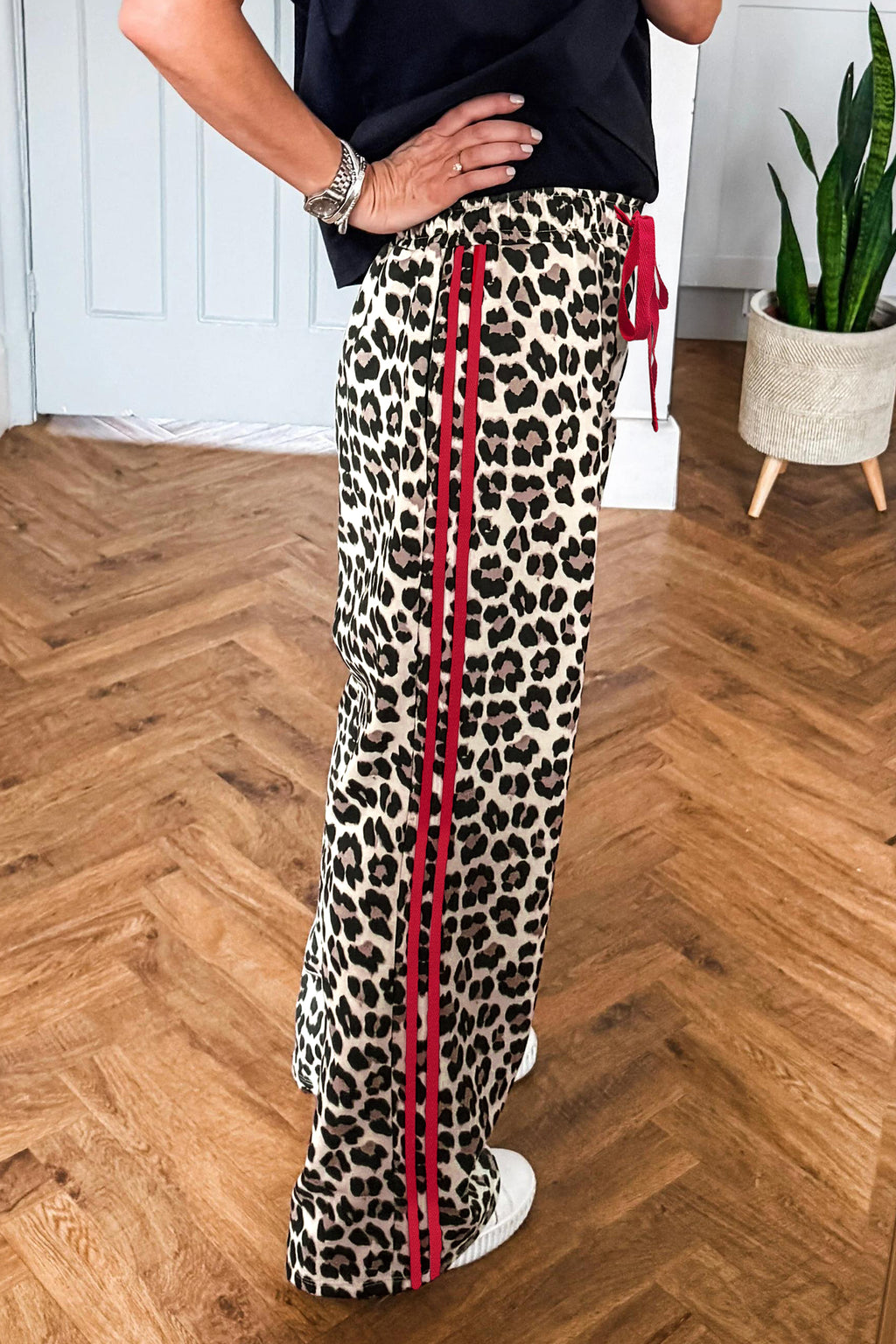 Rose leopard tie waist pants, view 5