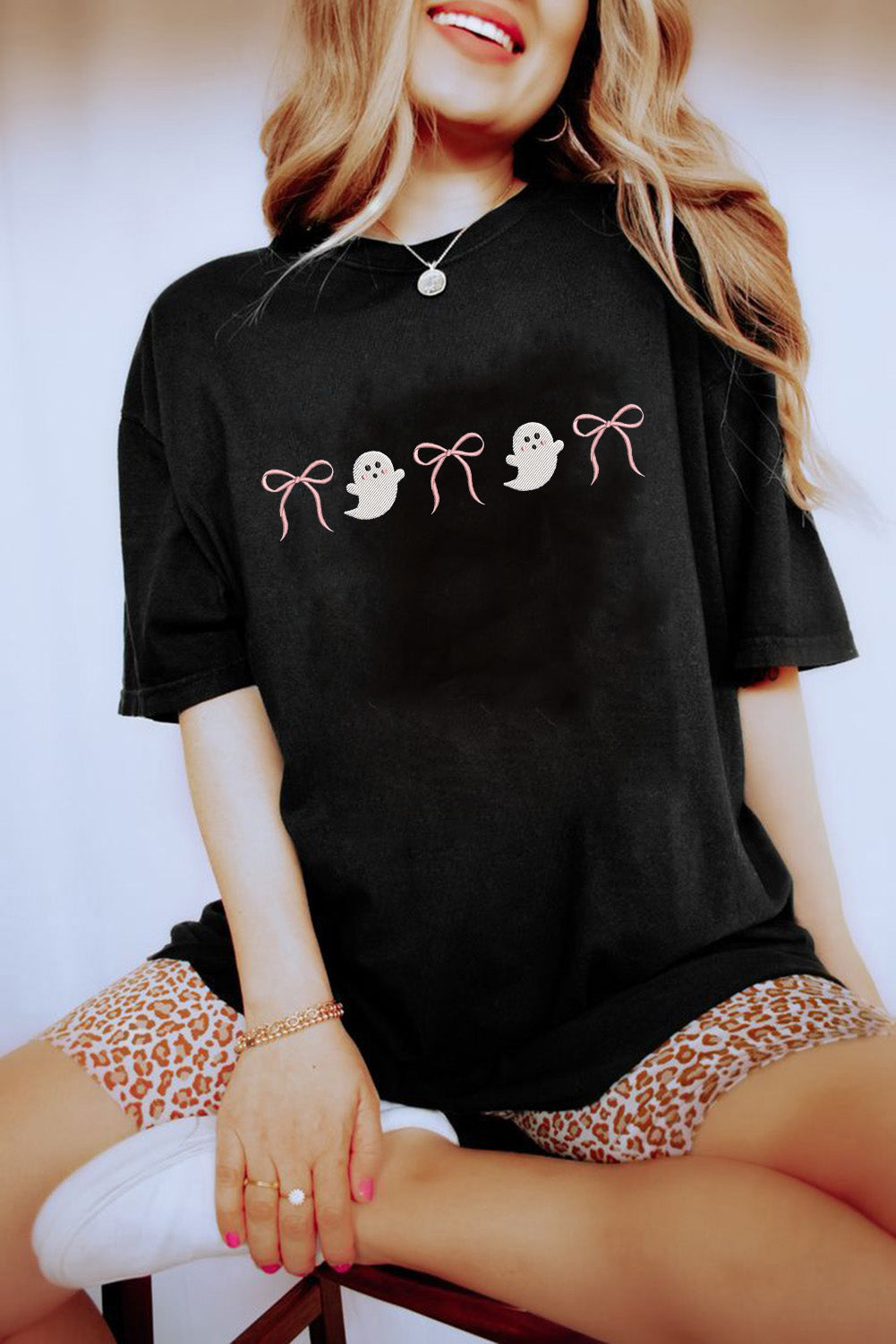 Black ghost bow tee, view 3