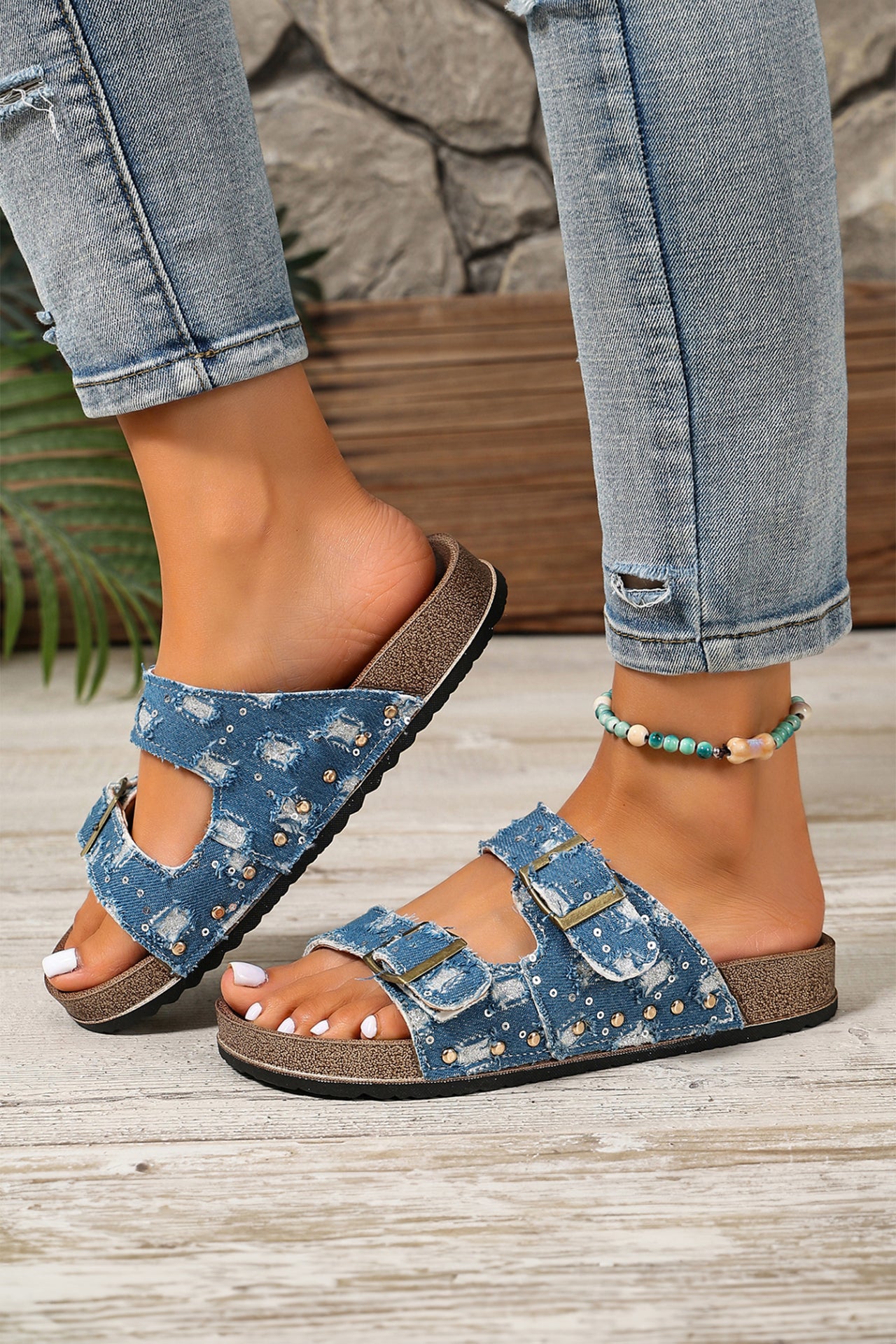 Black Two-Tone Buckle Strap Slippers