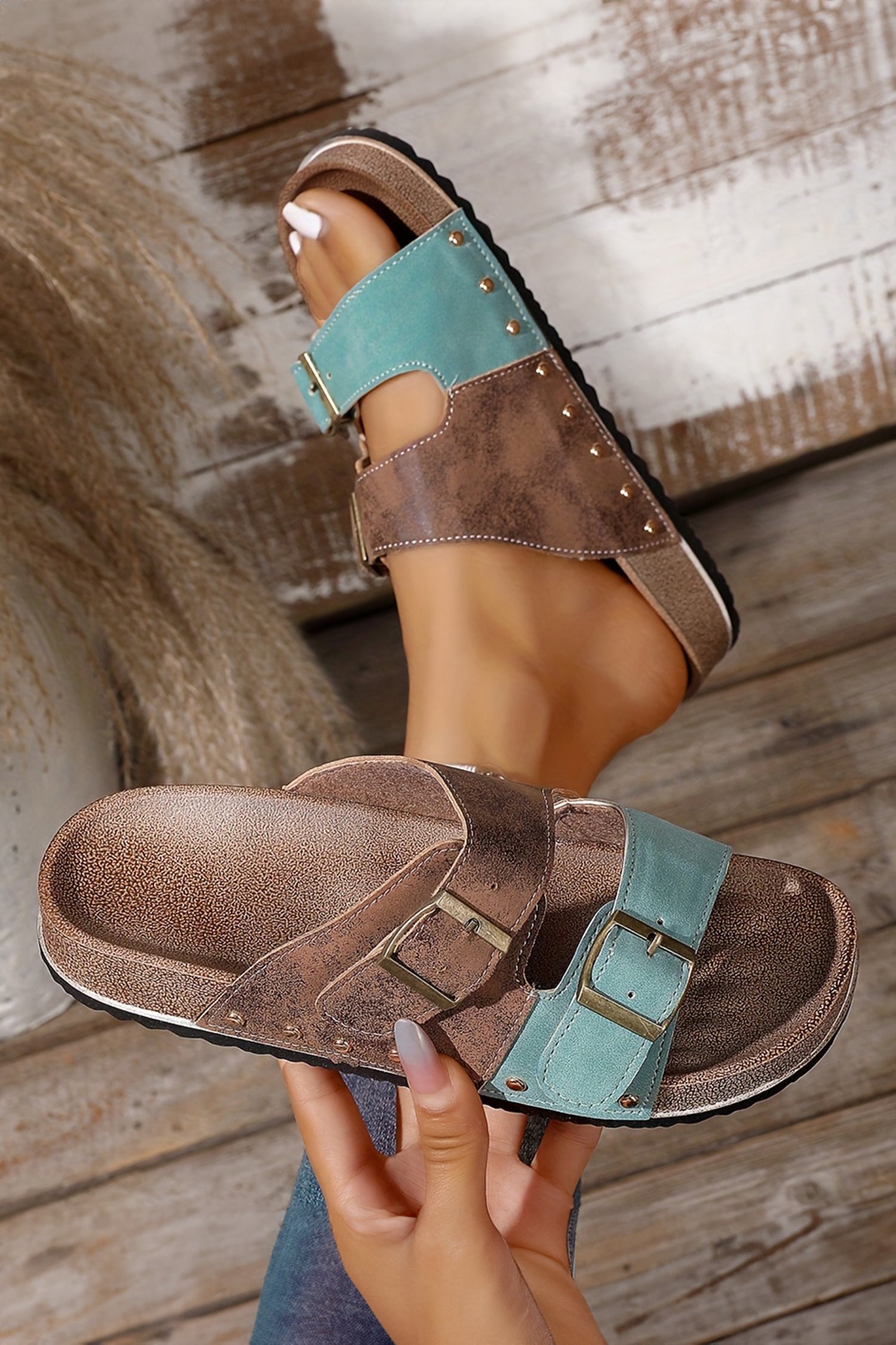 Black Two-Tone Buckle Strap Slippers