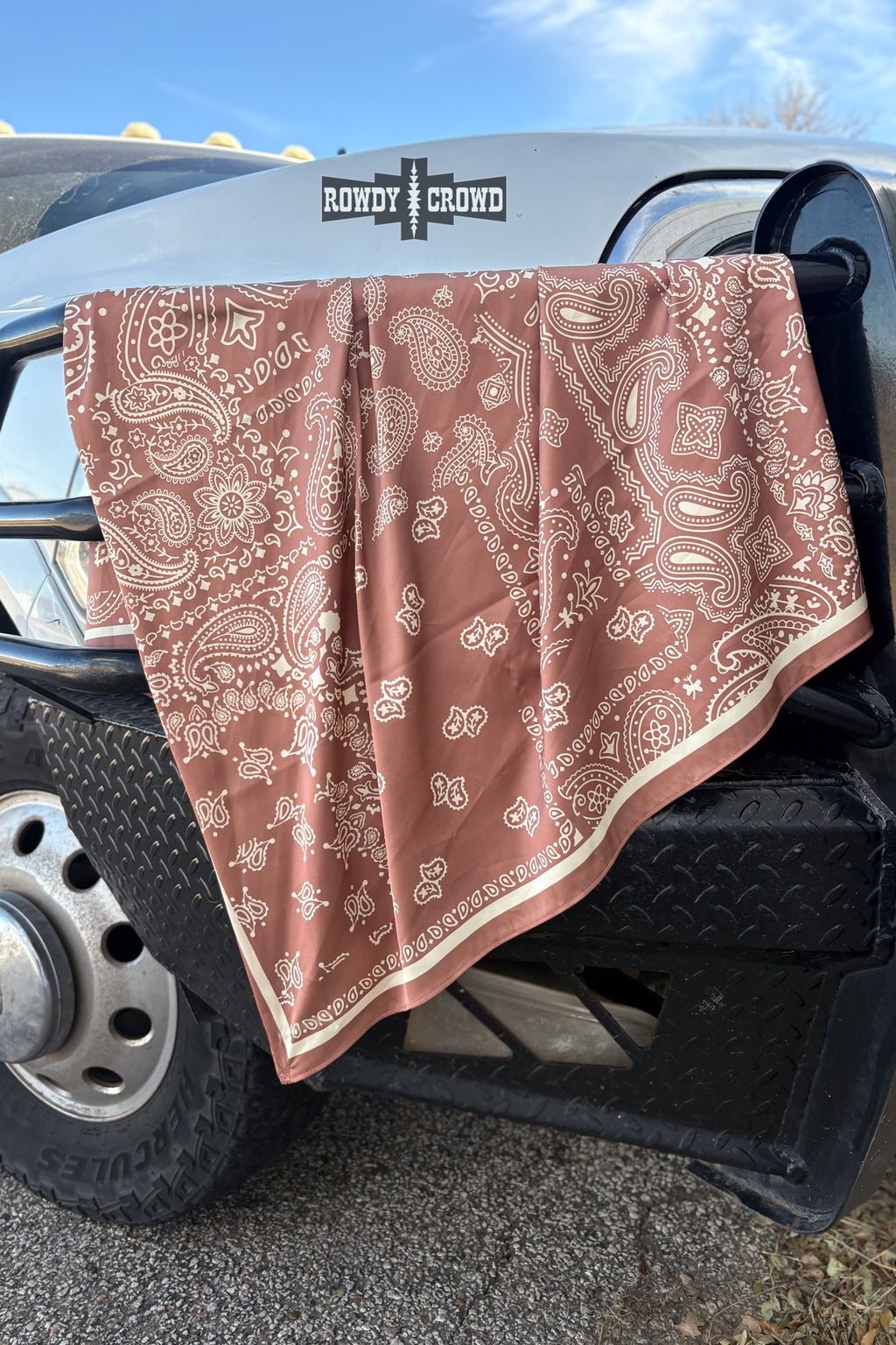 MOCHA Paisley Creek Wild Rag Rowdy Crowd Clothing