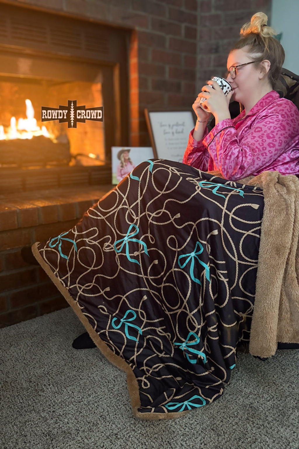 Rope & Ride Blanket Rowdy Crowd Clothing