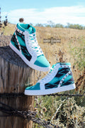 Heartland Hightops Rowdy Crowd Clothing