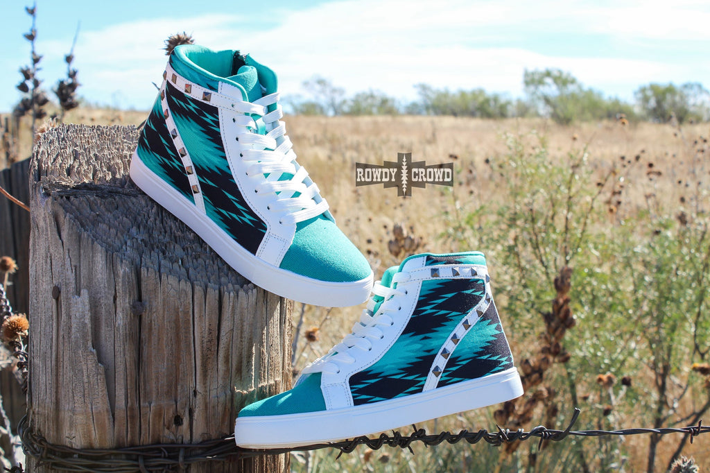Heartland Hightops Rowdy Crowd Clothing