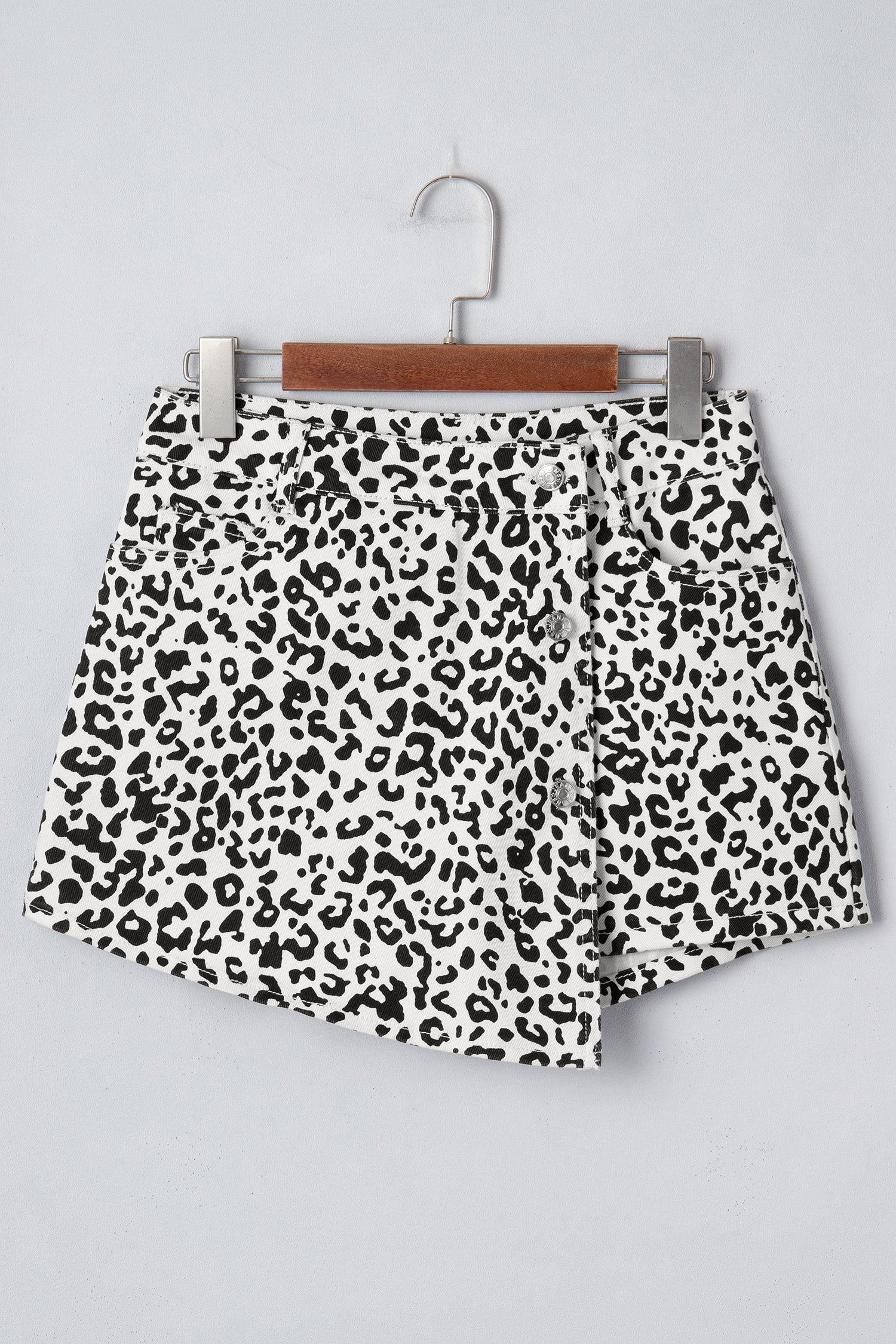 Black Leopard Print Button Overlap Denim Shorts