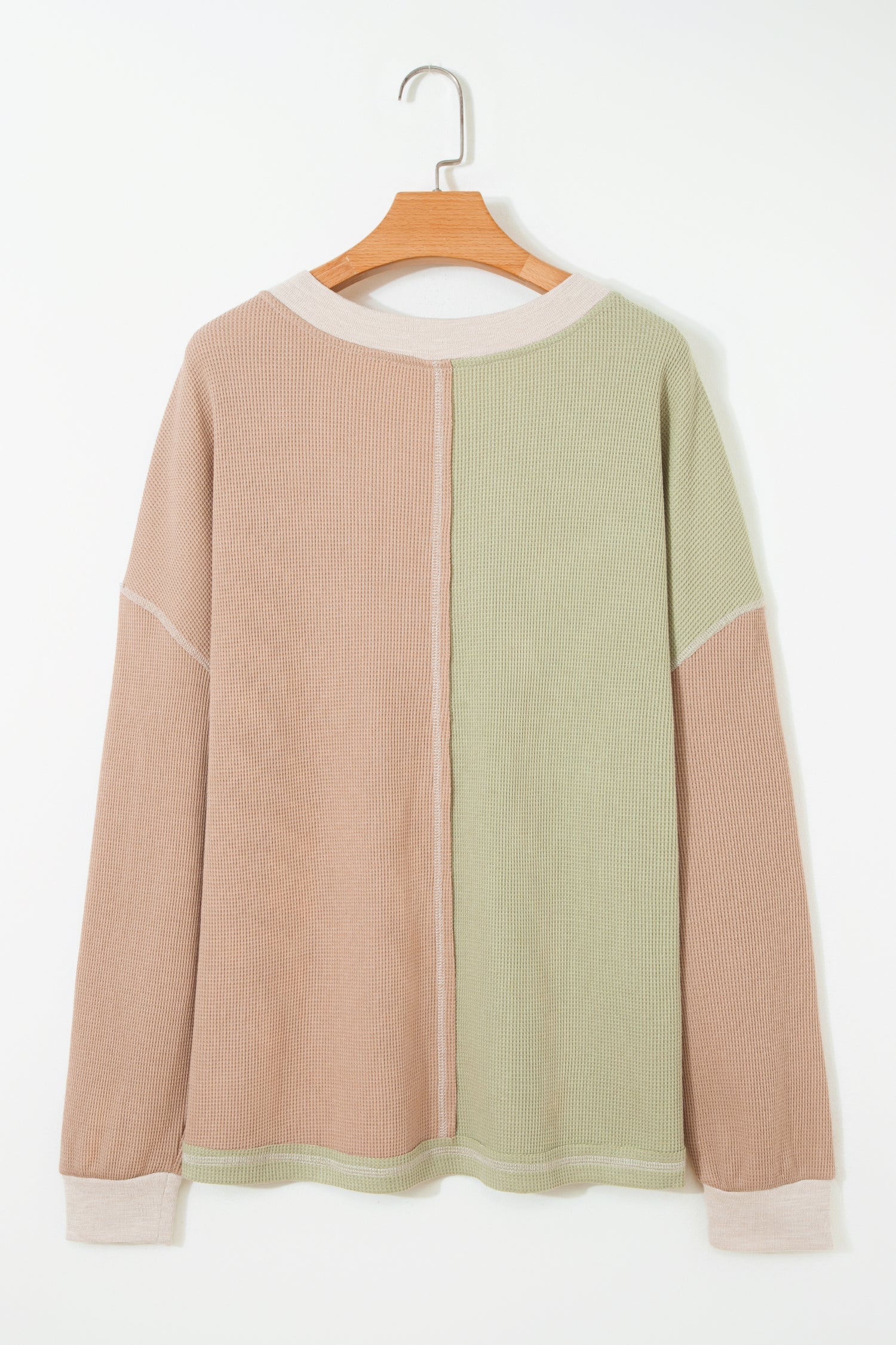 Green plus size colorblock V-neck long sleeve top with mixed waffle knit texture