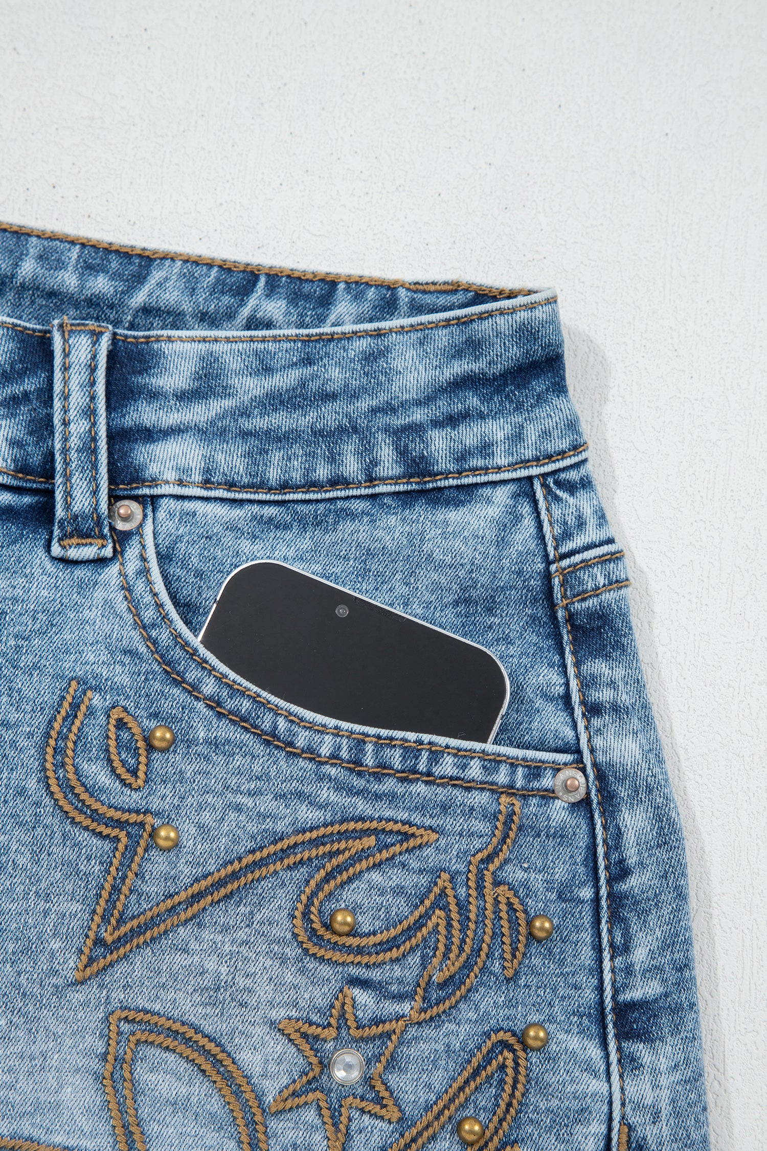 Dusk Blue Western Embroidery Stud Denim Shorts Summer Daily Wear