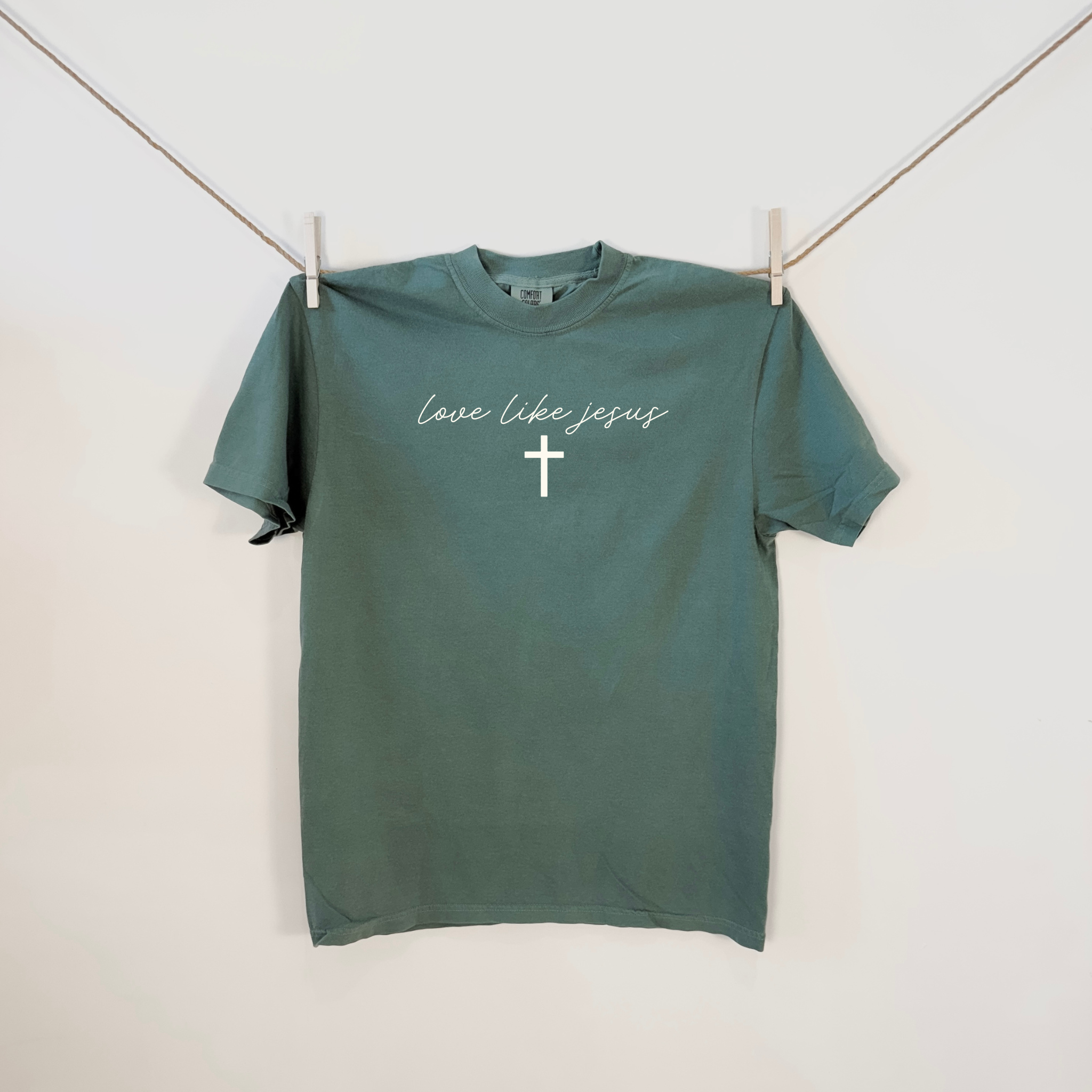 Love Like Jesus Script Tee